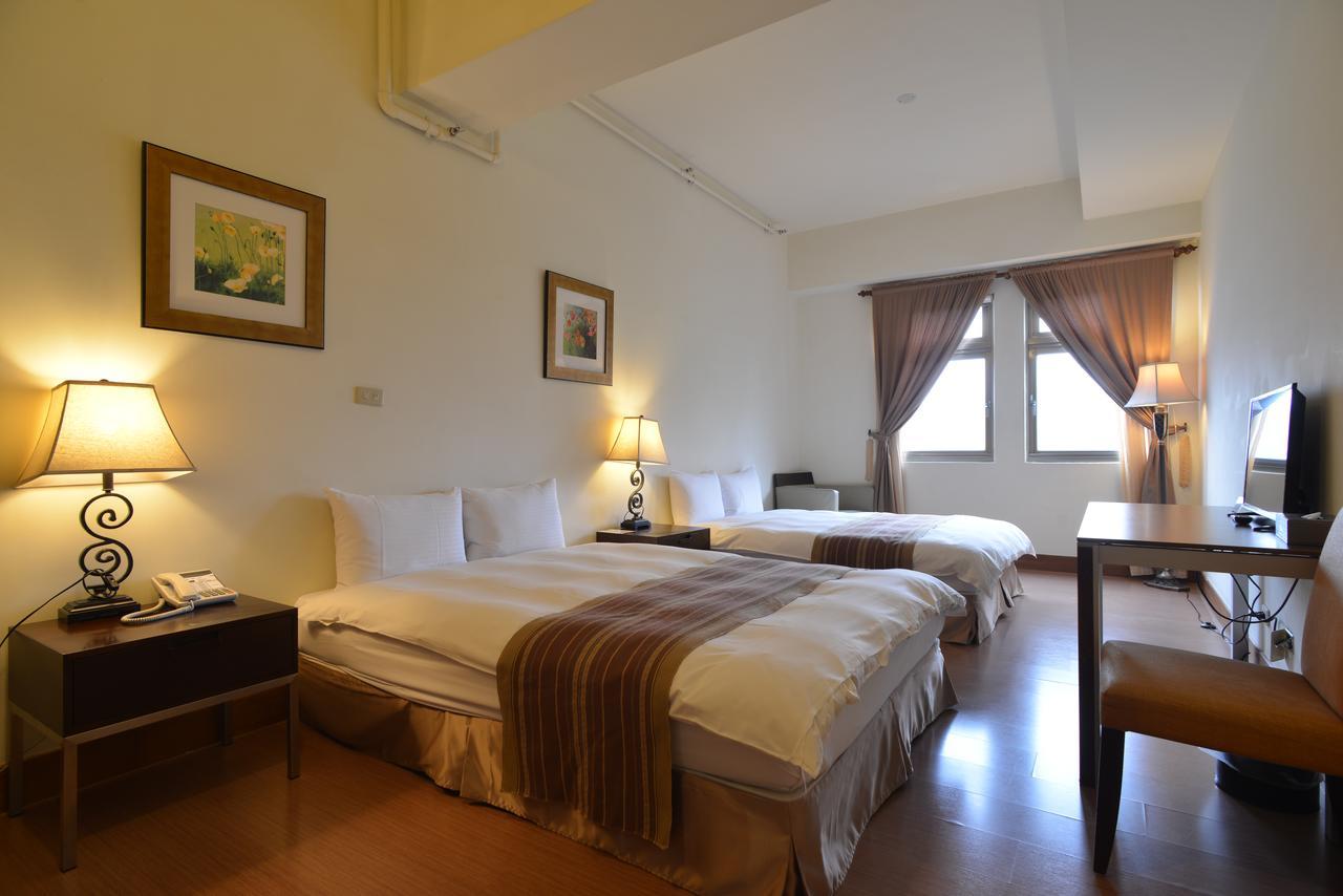 Yago Inn Tamsui Exteriör bild